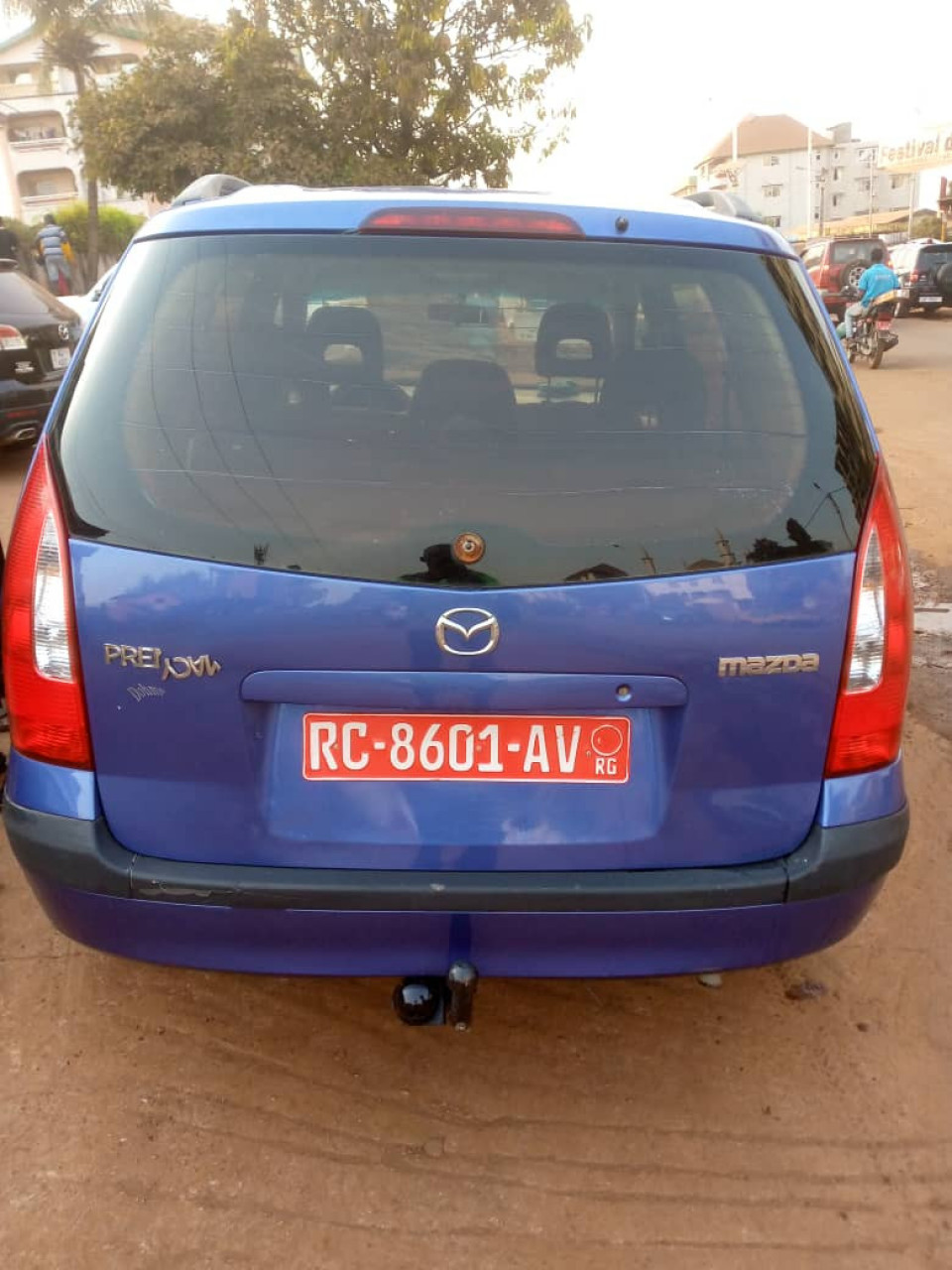 Mazda  premacy, Voitures, Conakry