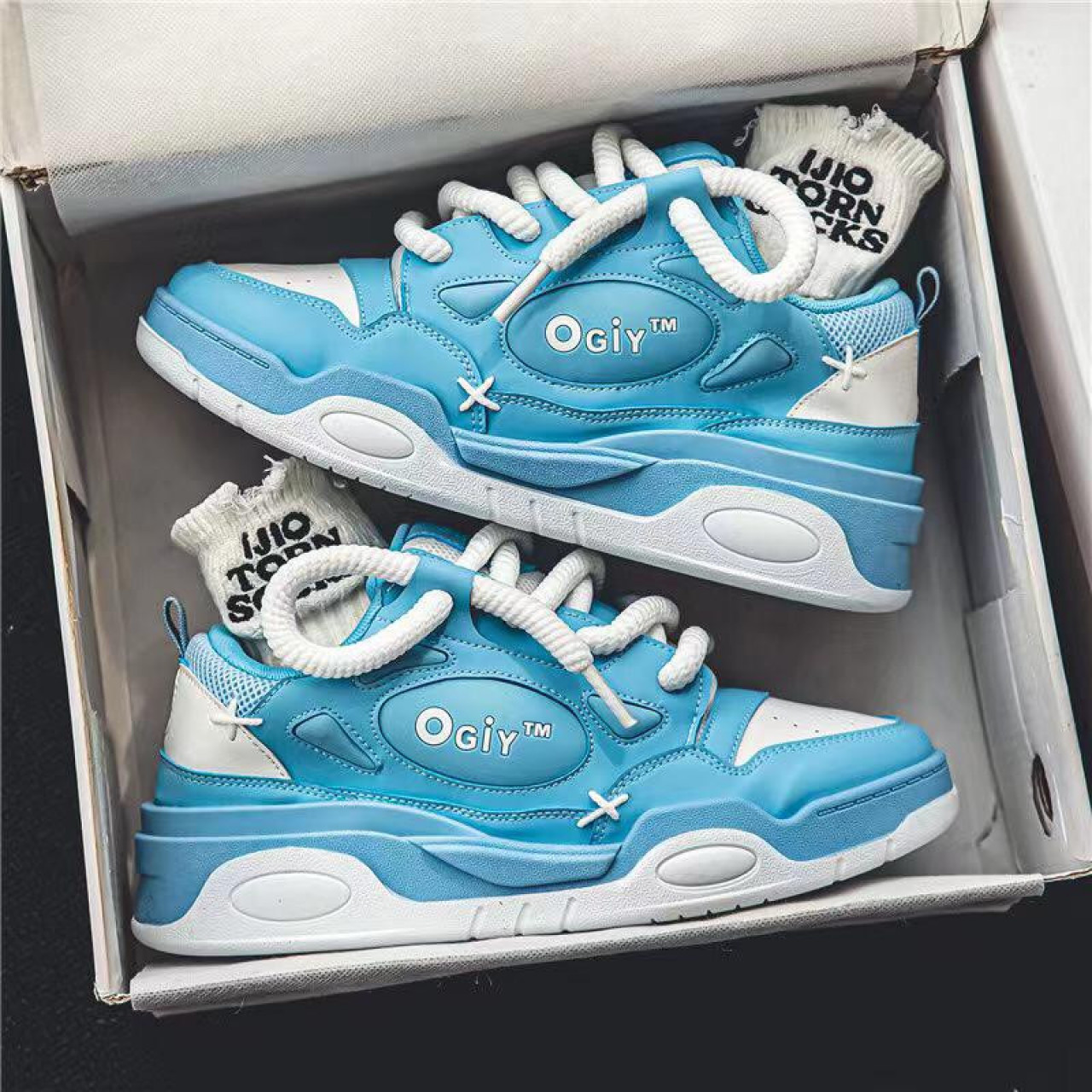 Chaussures originales, Chaussures, Conakry