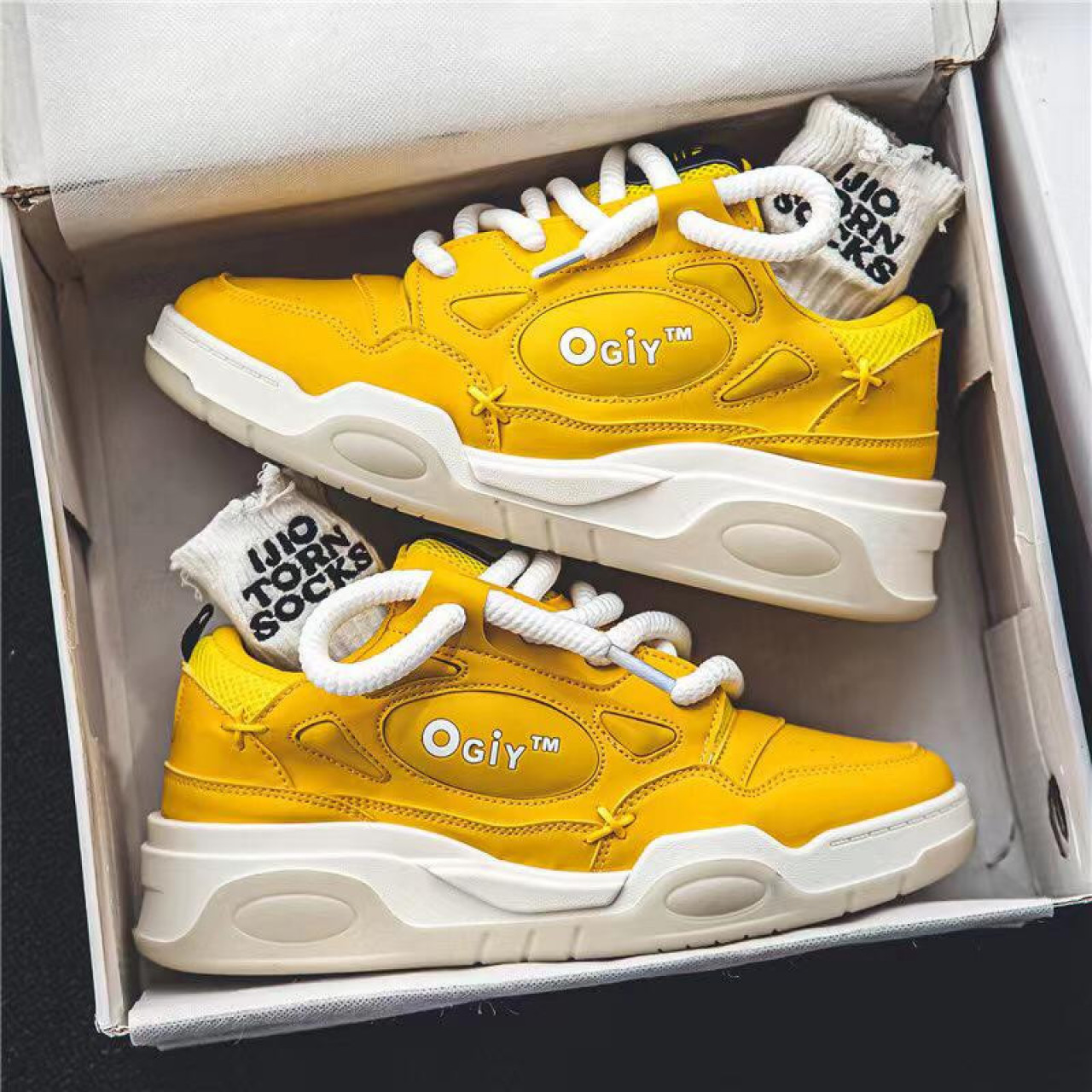 Chaussures originales, Chaussures, Conakry