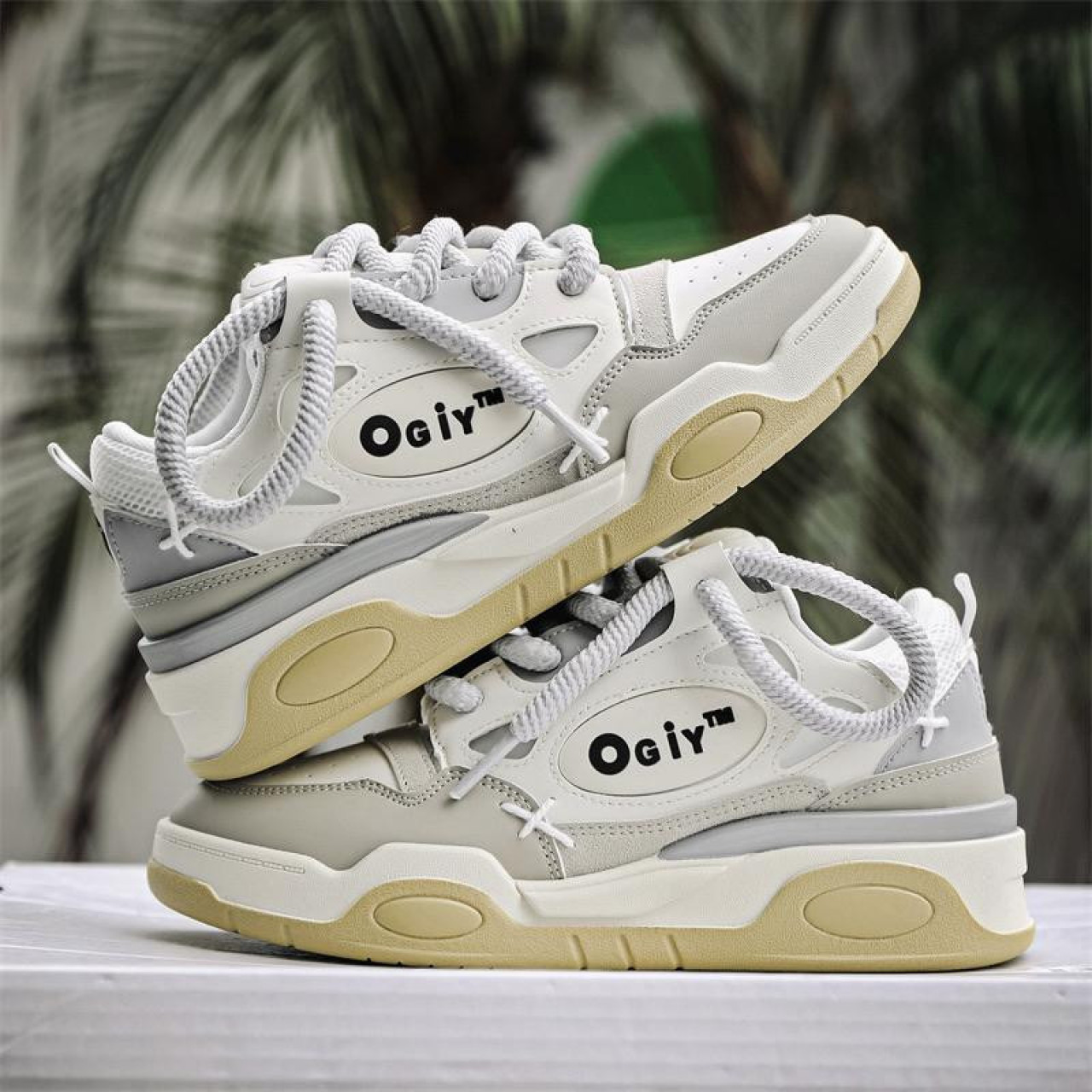 Chaussures originales, Chaussures, Conakry