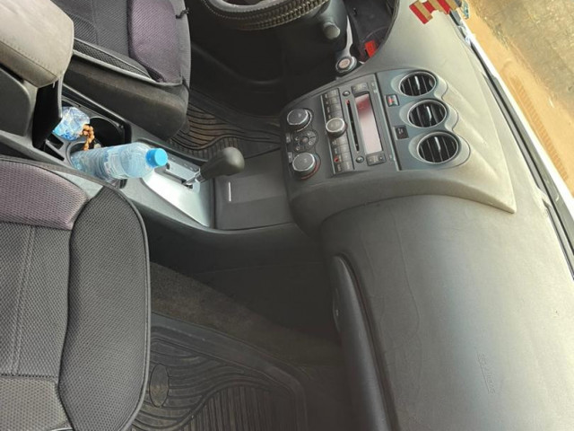 Nissan Altima, Voitures, Conakry