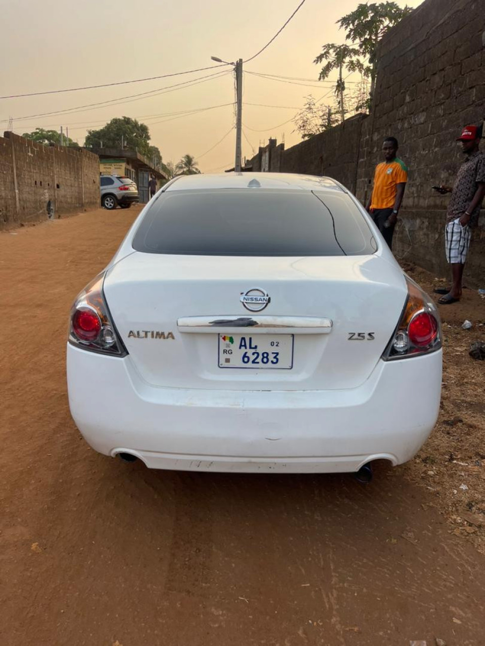 Nissan Altima, Voitures, Conakry