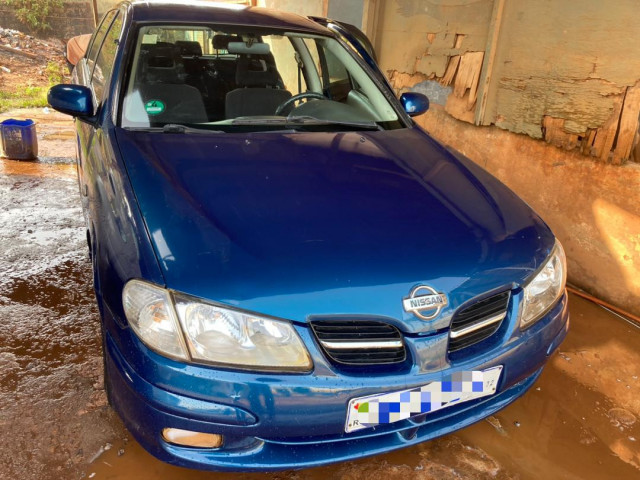NISSAN ALMERA ÉTAT ESSENCE ⛽️ MANUELLE CLIMATISÉE 🥶, Voitures, Conakry