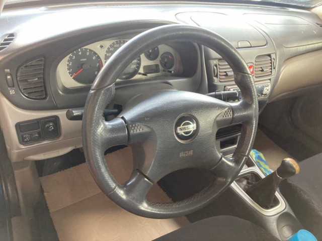 NISSAN ALMERA ÉTAT ESSENCE ⛽️ MANUELLE CLIMATISÉE 🥶, Voitures, Conakry