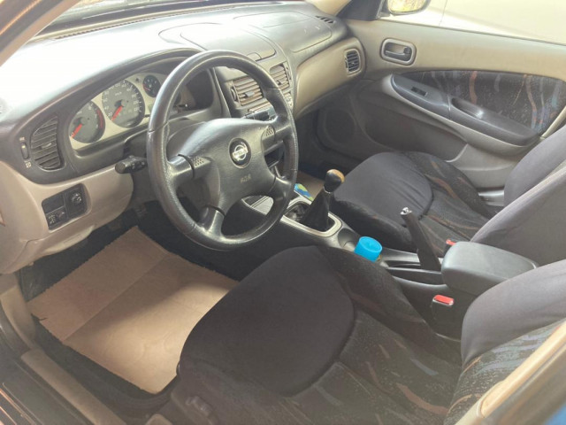 NISSAN ALMERA ÉTAT ESSENCE ⛽️ MANUELLE CLIMATISÉE 🥶, Voitures, Conakry
