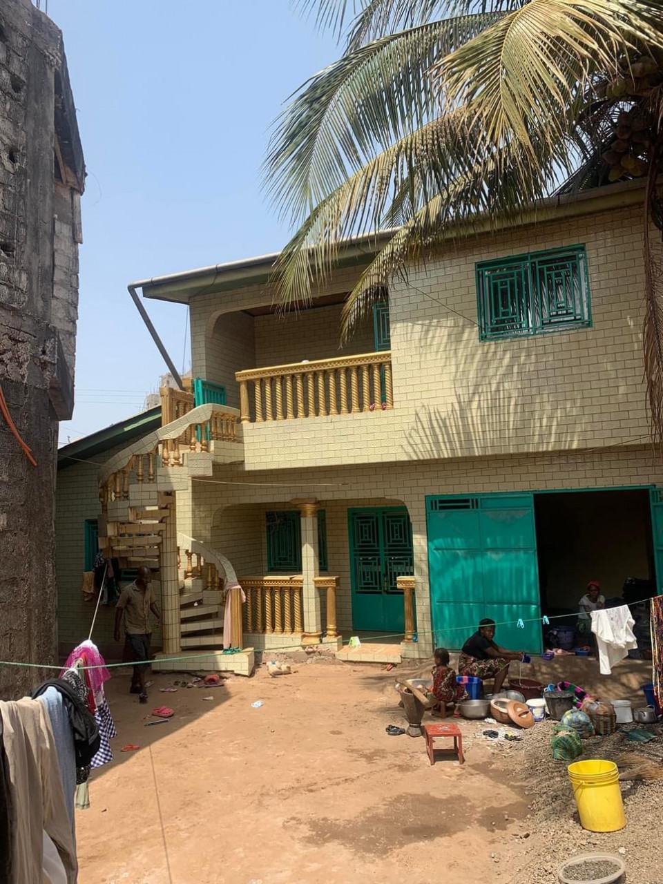 Vente d’une #Villa #Duplex et d’un R+2 à Foulamadina, Autres Immobiliers, Conakry