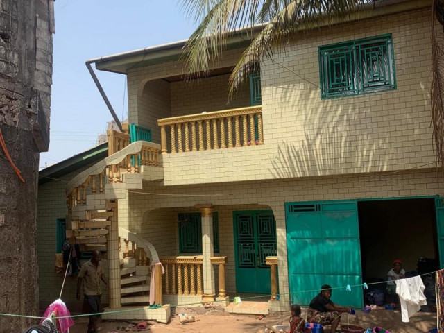 Vente d’une #Villa #Duplex et d’un R+2 à Foulamadina, Autres Immobiliers, Conakry