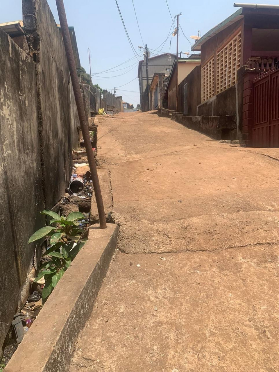 IMMEUBLES EN VENTE AU CŒUR DE LAMBANYI, Locaux Commerciaux, Conakry