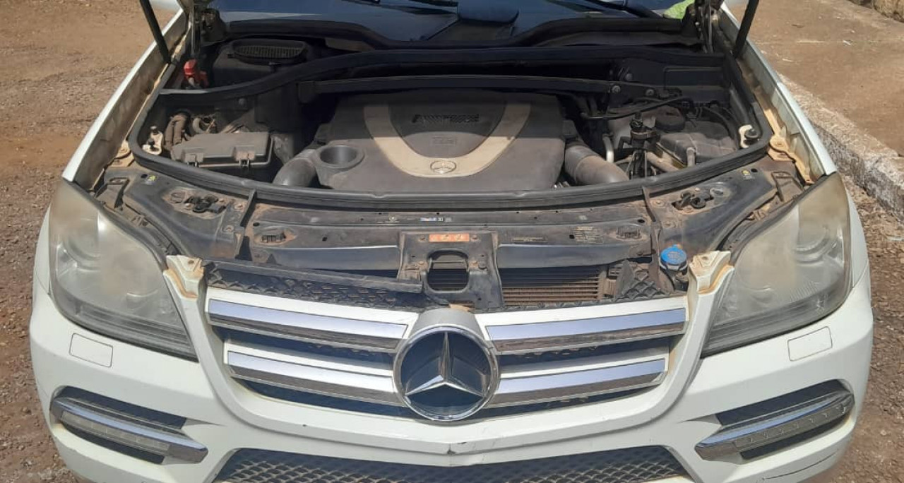 MERCEDEZ GL 450 (4MATIC), Voitures, Conakry