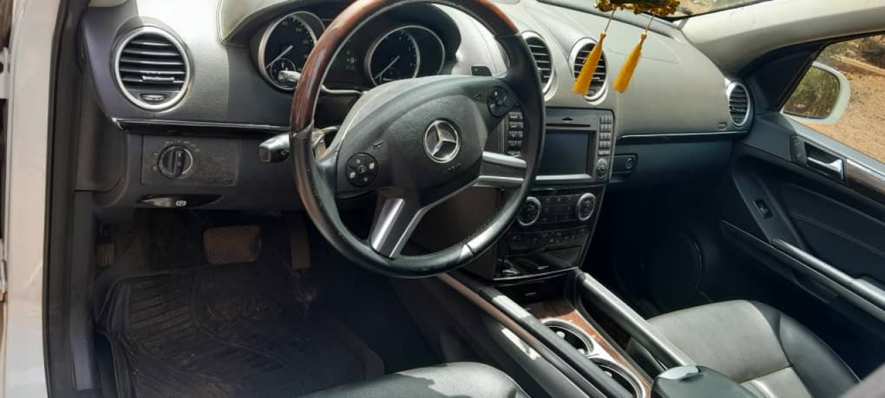 MERCEDEZ GL 450 (4MATIC), Voitures, Conakry