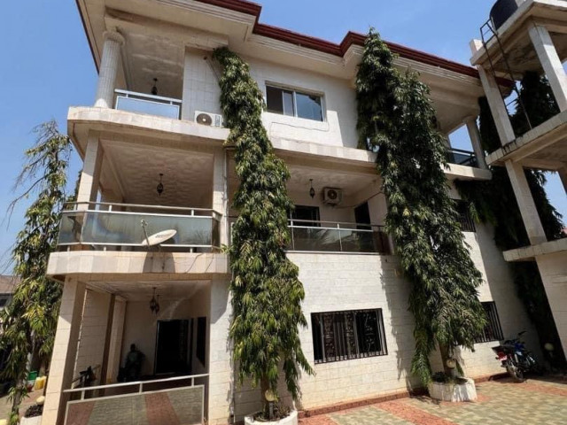 Location d’un #duplex à Lambanyi, Maisons, Conakry