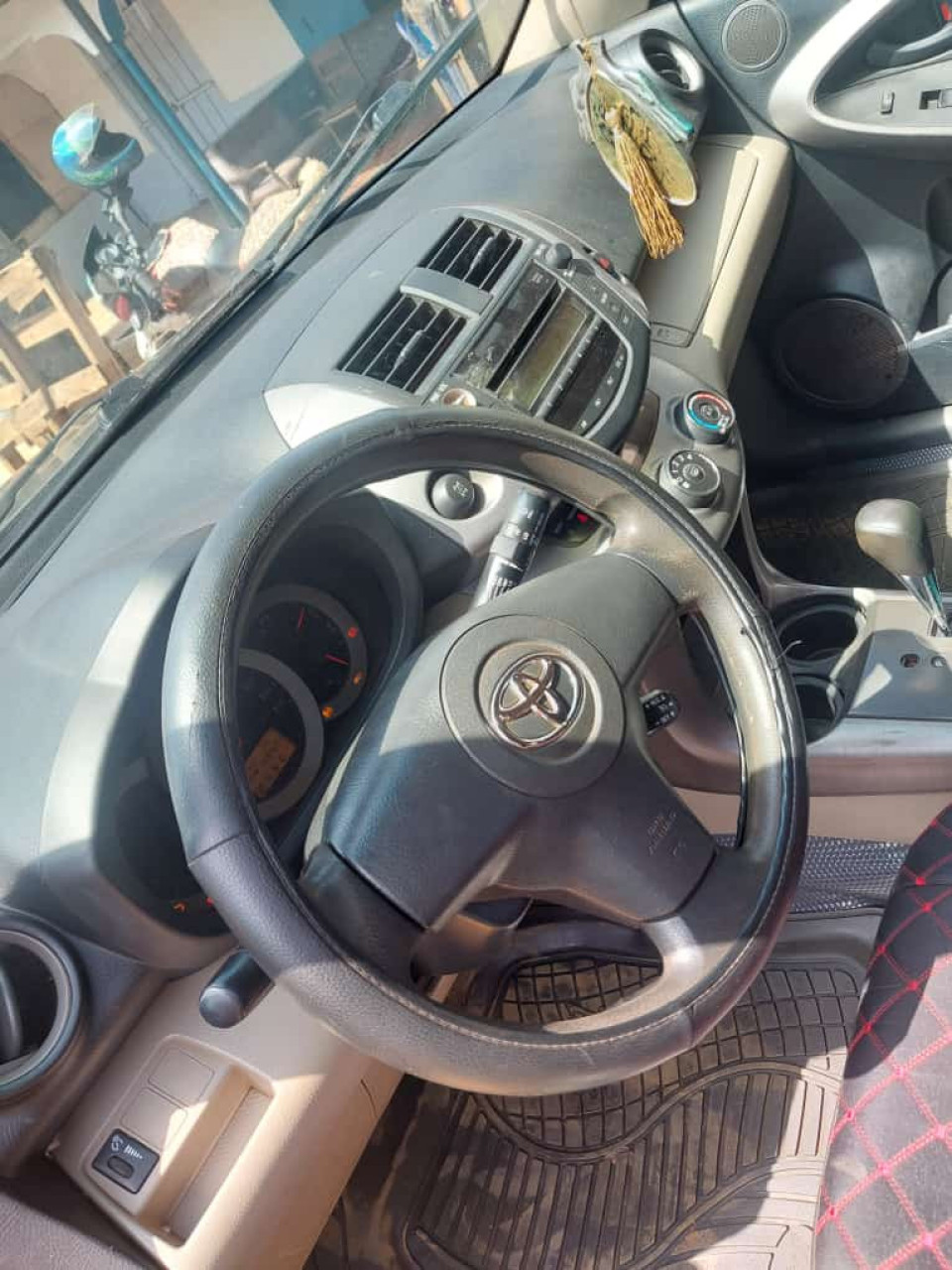 Toyota rav4, Voitures, Conakry