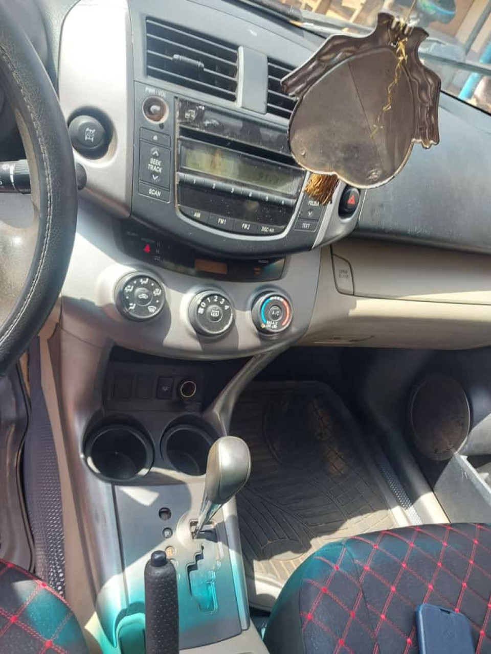 Toyota rav4, Voitures, Conakry