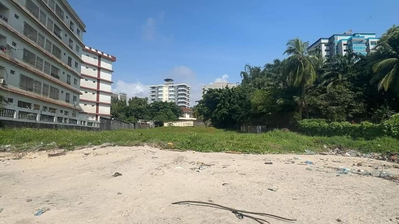 TERRAIN À #VENDRE à la #MINIÈRE en bordure de mer, Terrains, Conakry