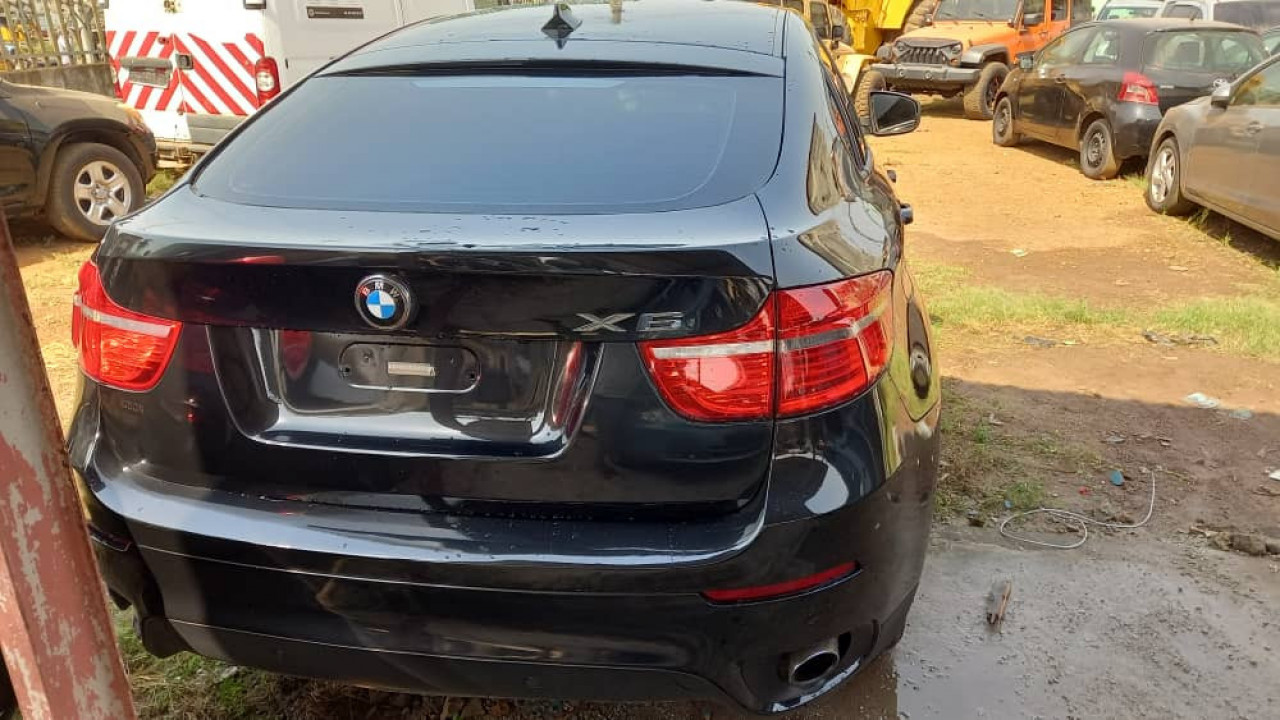 BMW X5, Voitures, Conakry