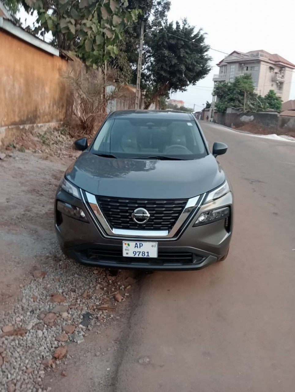 NISSAN ROGUE, Voitures, Conakry