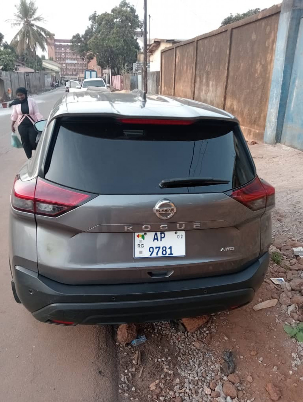 NISSAN ROGUE, Voitures, Conakry