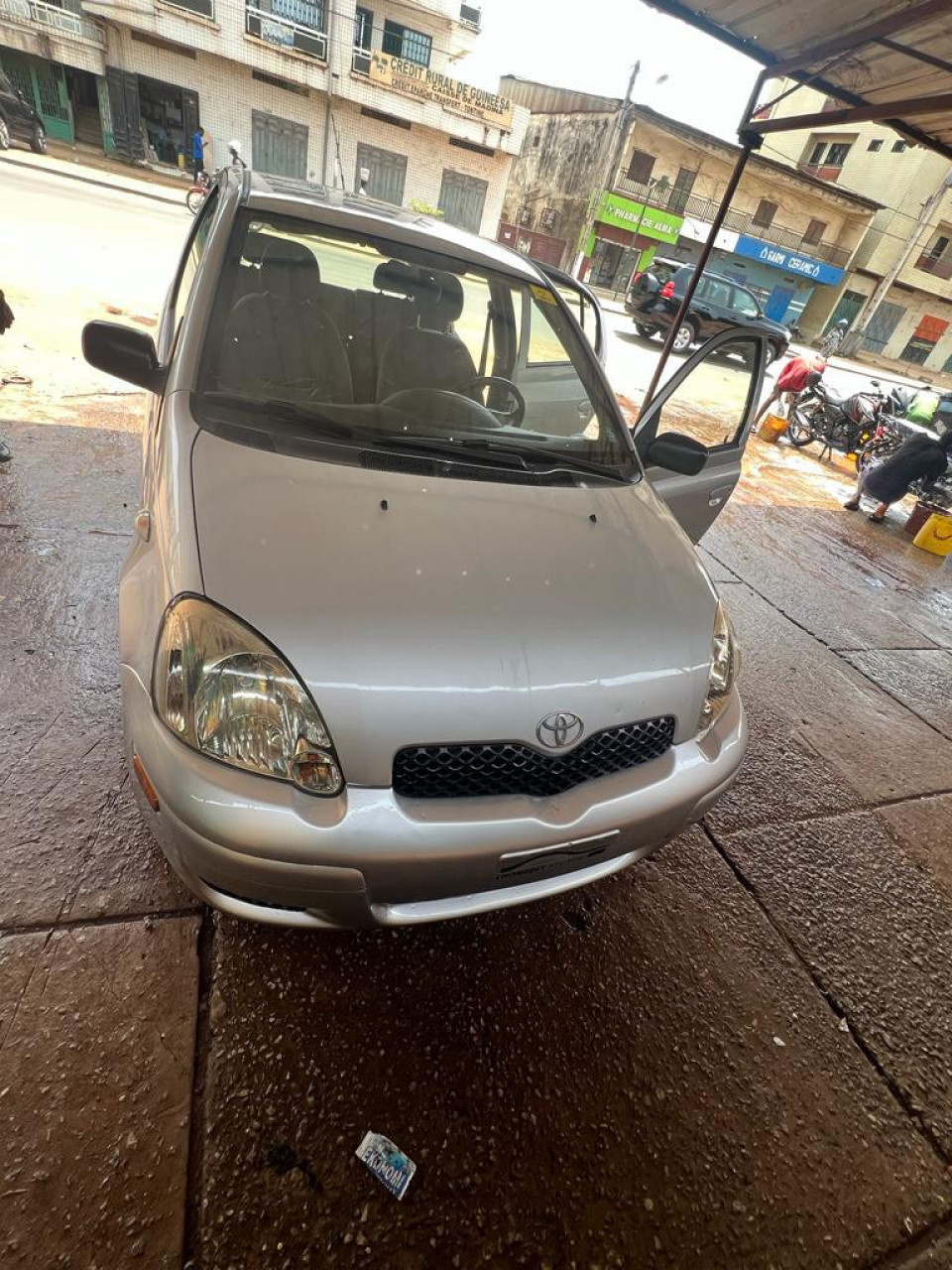 Toyota yaris, Voitures, Conakry