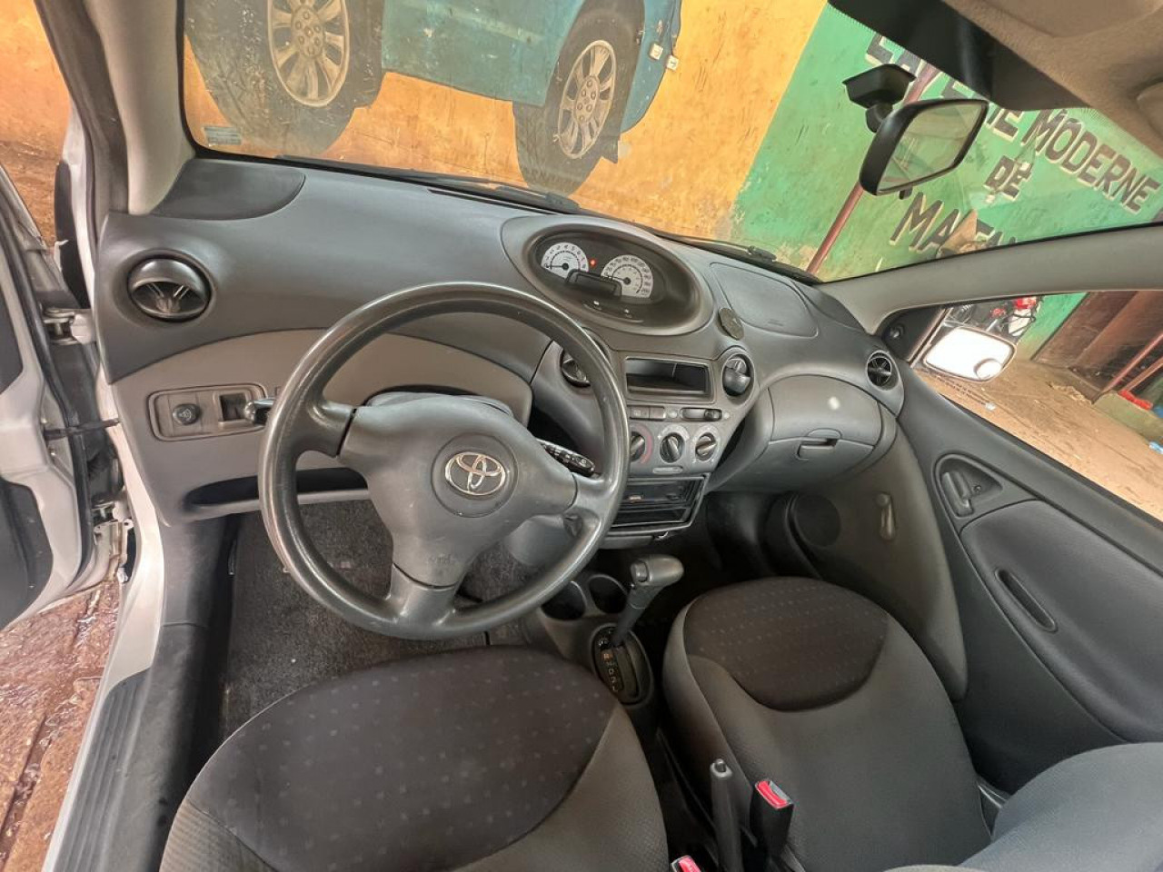 Toyota yaris, Voitures, Conakry