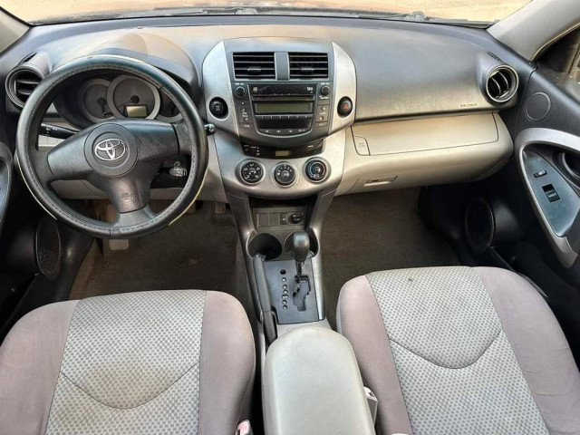 Toyota Rav 4, Voitures, Conakry