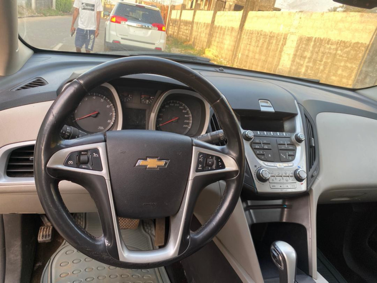 CHEVROLET EQUINOXE, Voitures, Conakry