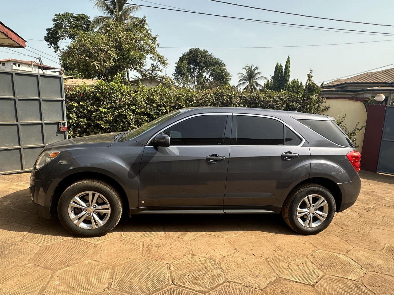 CHEVROLET ÉQUINOXE, Voitures, Conakry