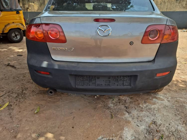 Voiture, Voitures, Conakry