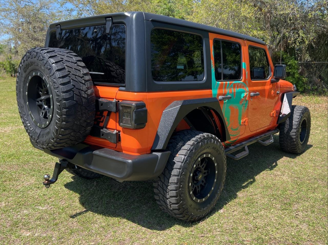 Jeep Wrangler, Voitures, Conakry