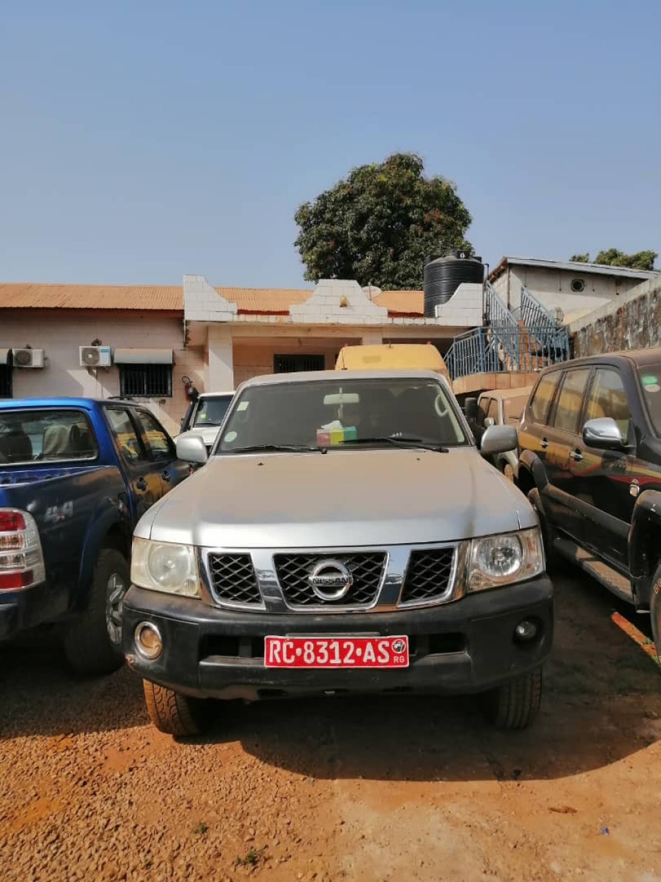 Vente d'une Nissan patrol, Voitures, Conakry