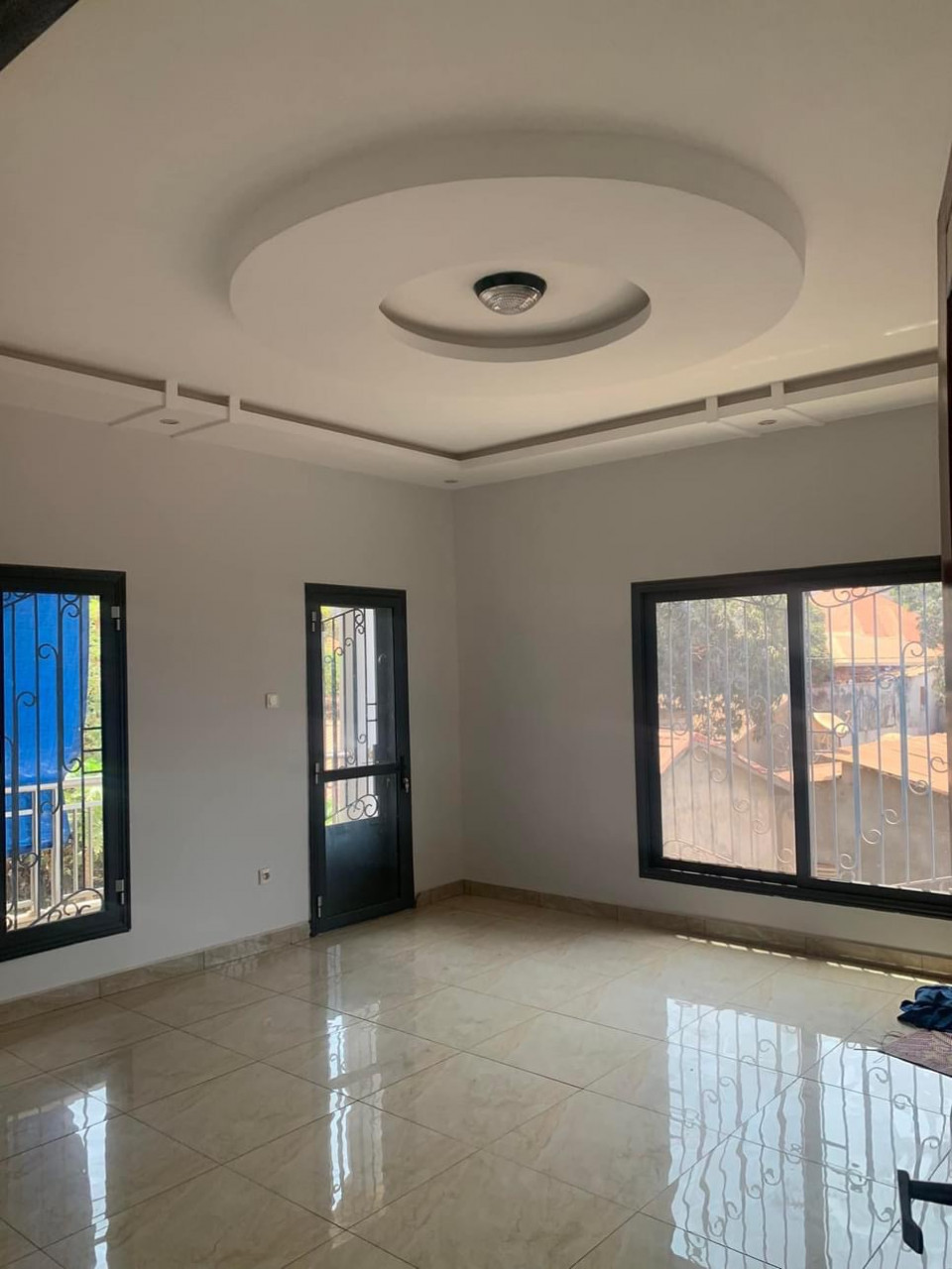 𝐷𝑢𝑝𝑙𝑒𝑥 Villa de haut standing à vendre à #Yattaya Foss, Autres Immobiliers, Conakry