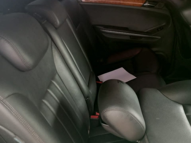 Mercedez ML320 4MATIC, Voitures, Conakry