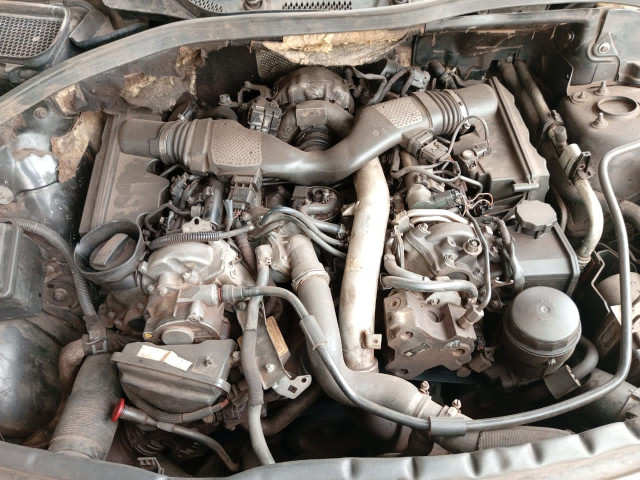 Mercedez ML320 4MATIC, Voitures, Conakry