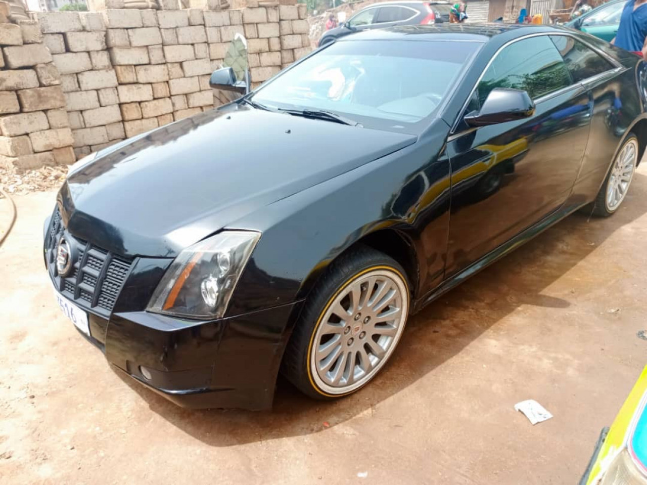 Cadillac CTS, Voitures, Conakry