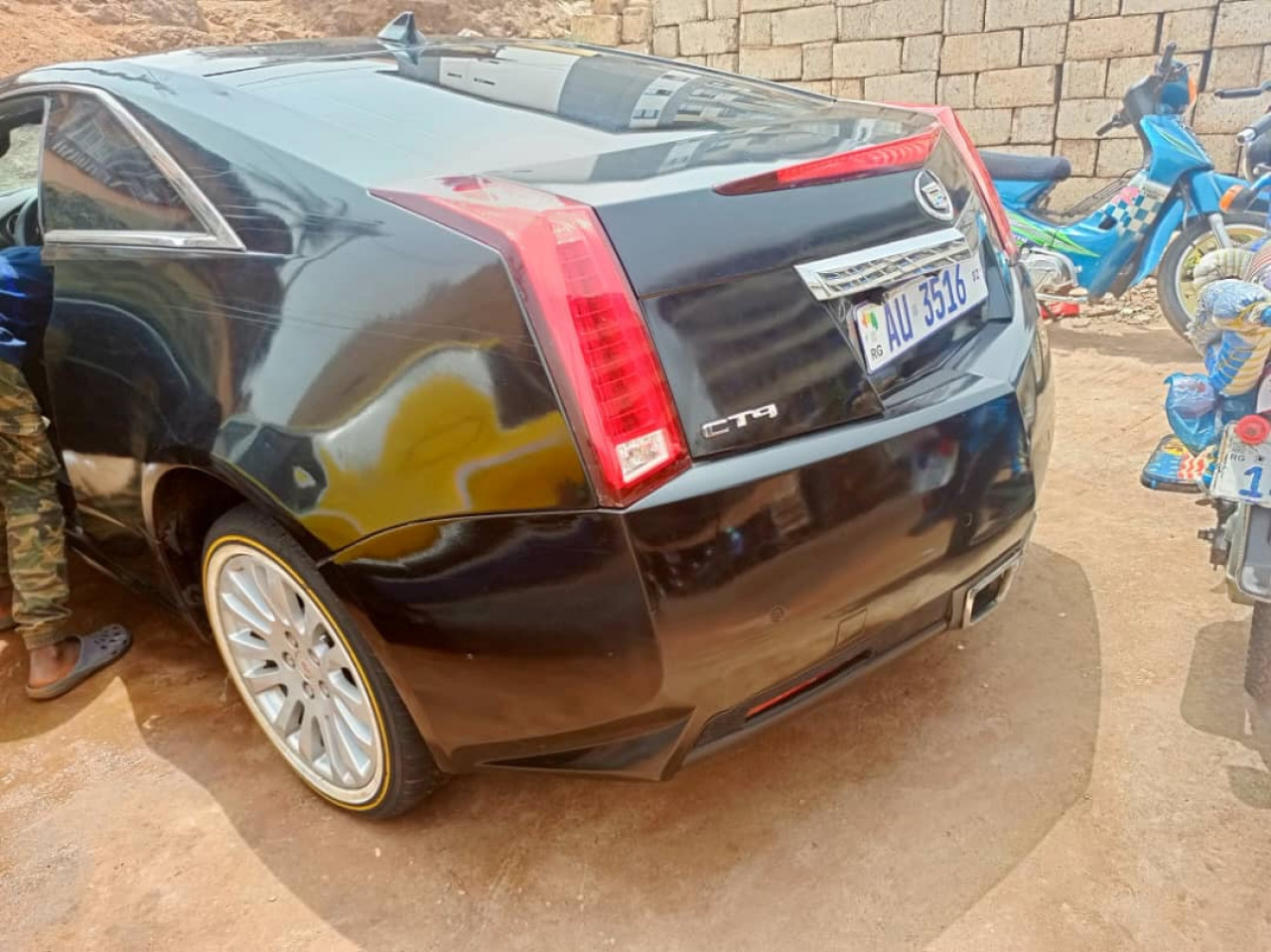 Cadillac CTS, Voitures, Conakry