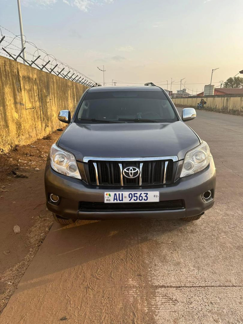 Toyota Landcruser Prado, Voitures, Conakry