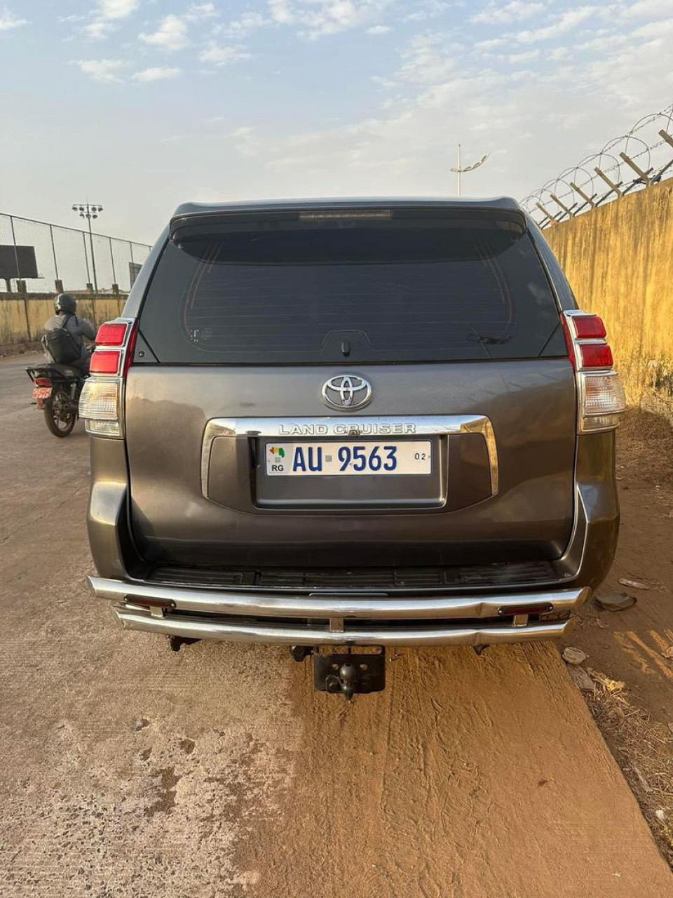 Toyota Landcruser Prado, Voitures, Conakry