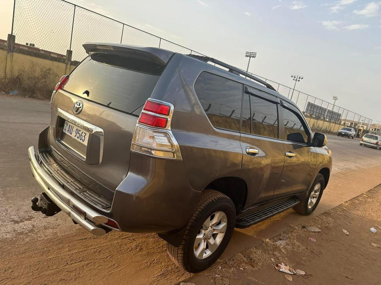 Toyota Landcruser Prado, Voitures, Conakry