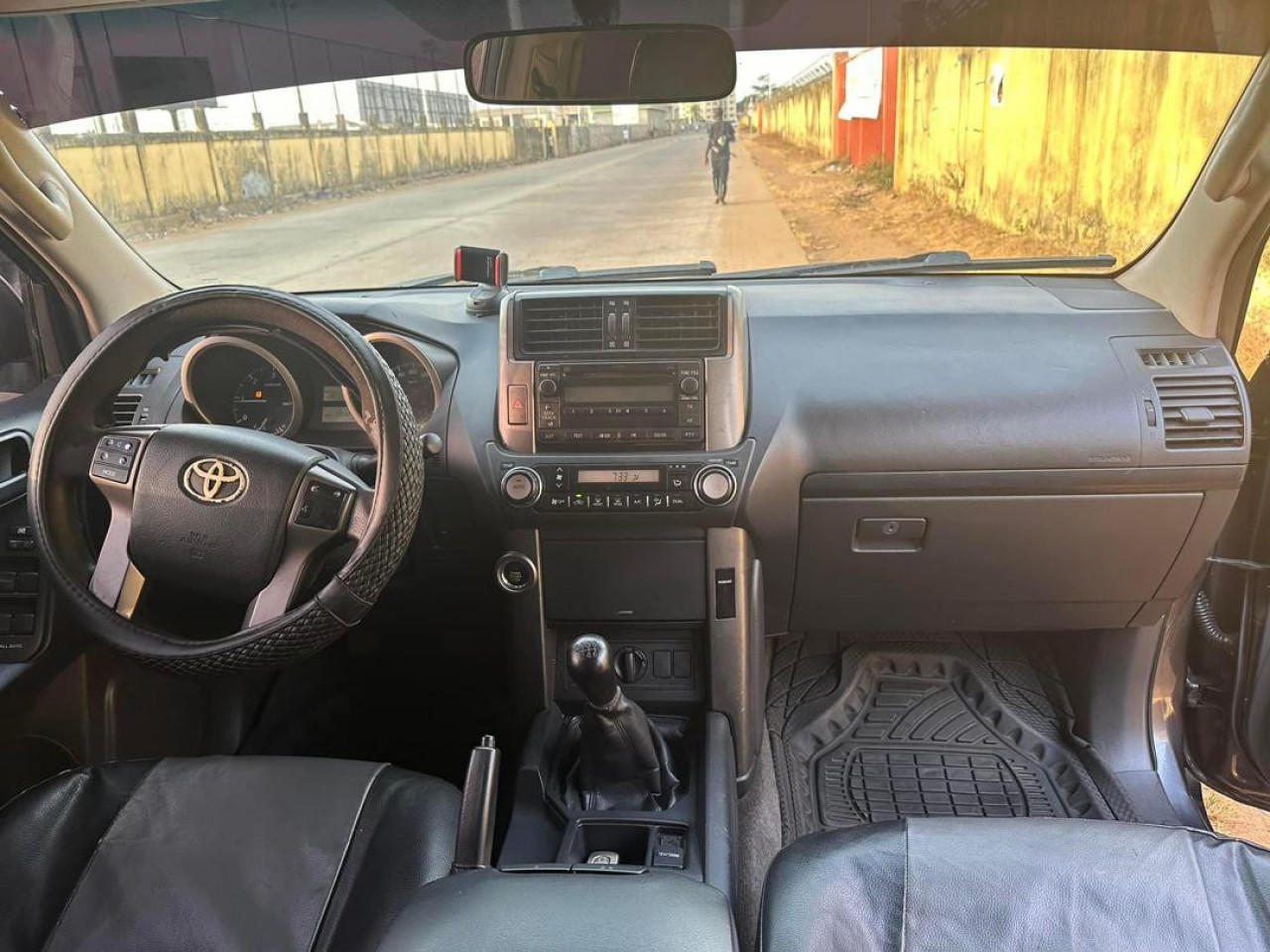 Toyota Landcruser Prado, Voitures, Conakry