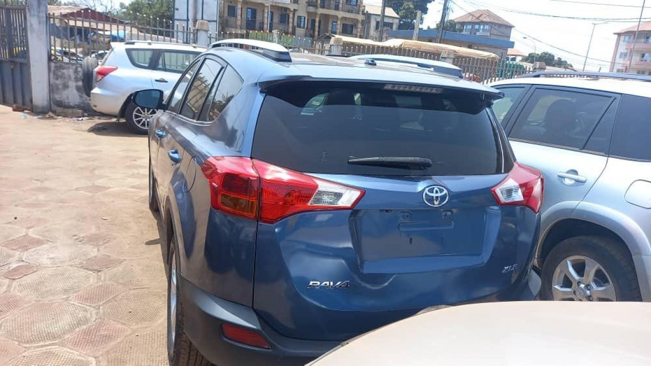 Toyota rav4, Voitures, Conakry