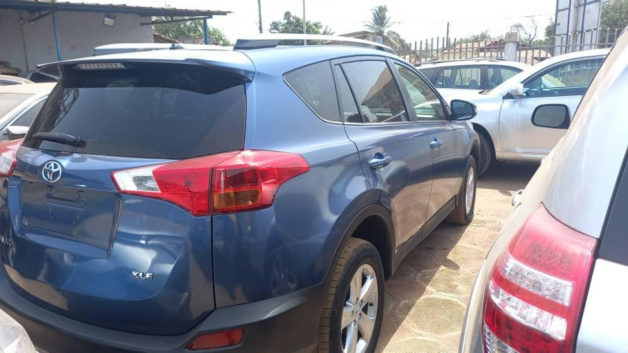 Toyota rav4, Voitures, Conakry