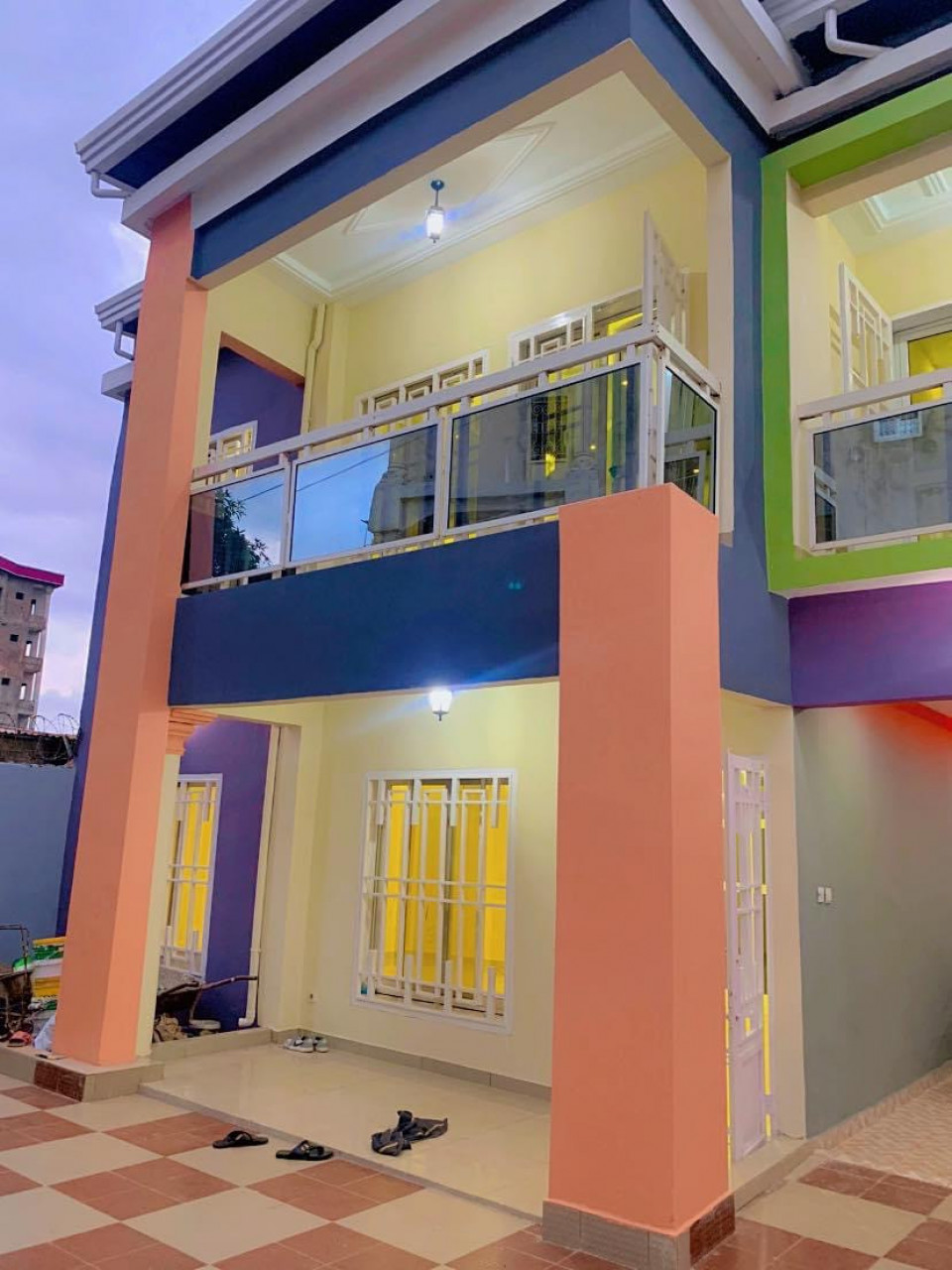 𝐃𝐮𝐩𝐥𝐞𝐱𝐞 à vendre avec #Titre_Foncier 𝐚̀ #KOBAYAh, Maisons, Conakry