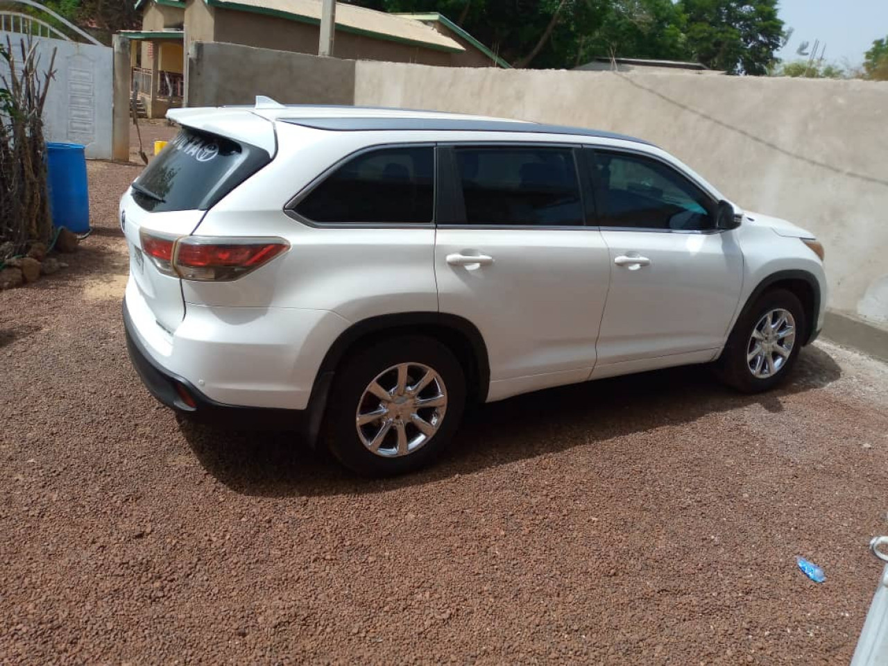 Toyota Highlander, Voitures, Conakry