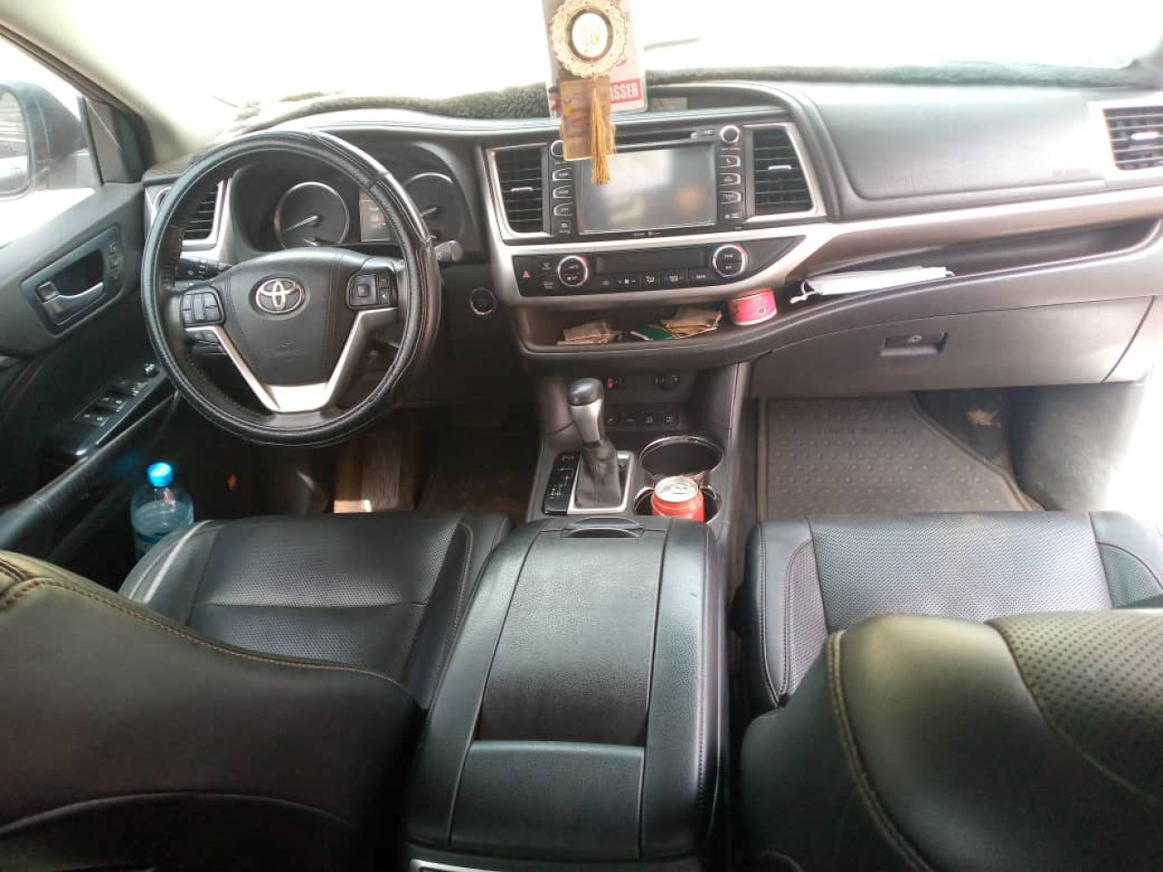 Toyota Highlander, Voitures, Conakry