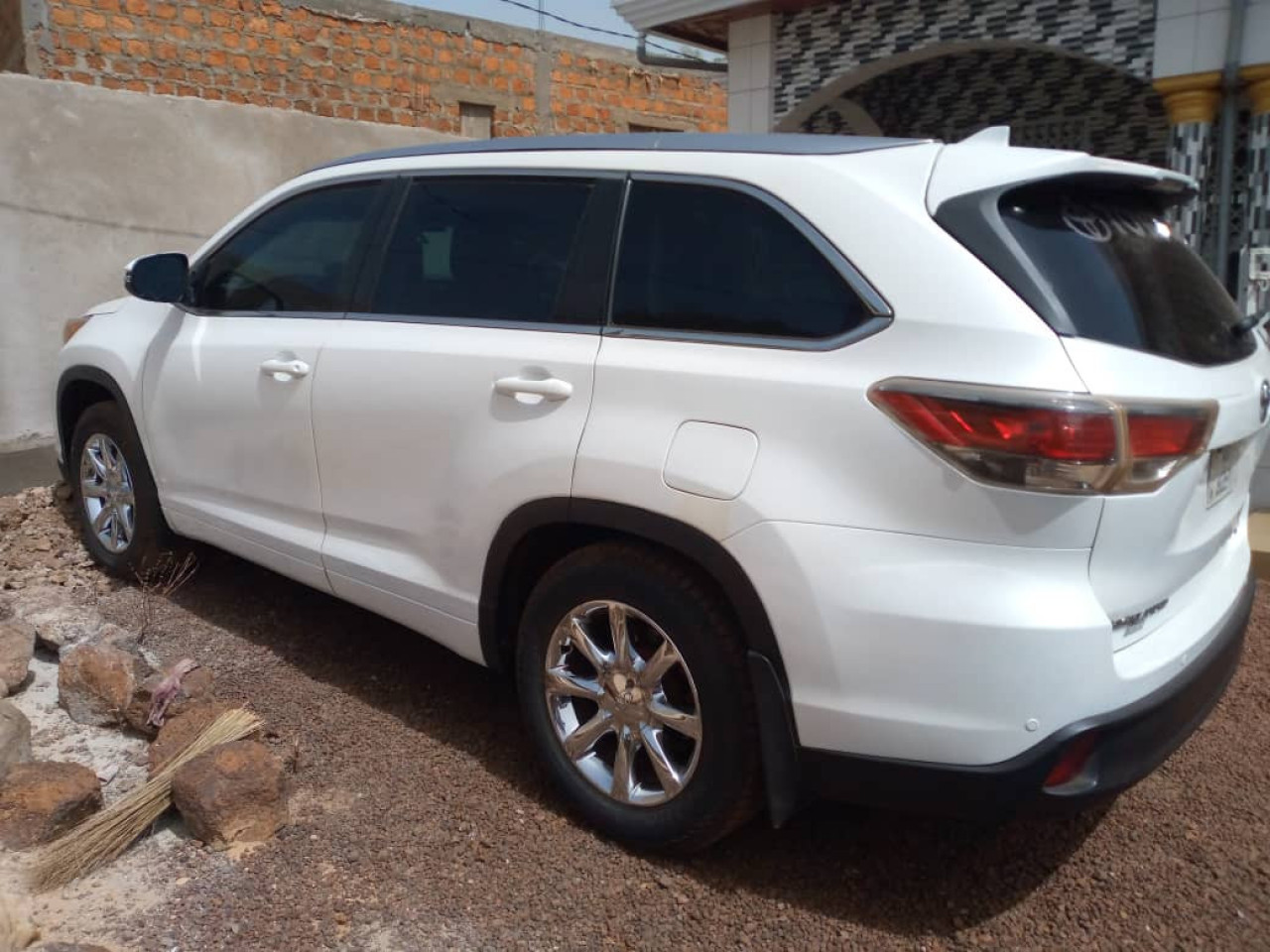 Toyota Highlander, Voitures, Conakry