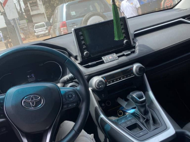 Toyota rav4, Voitures, Conakry