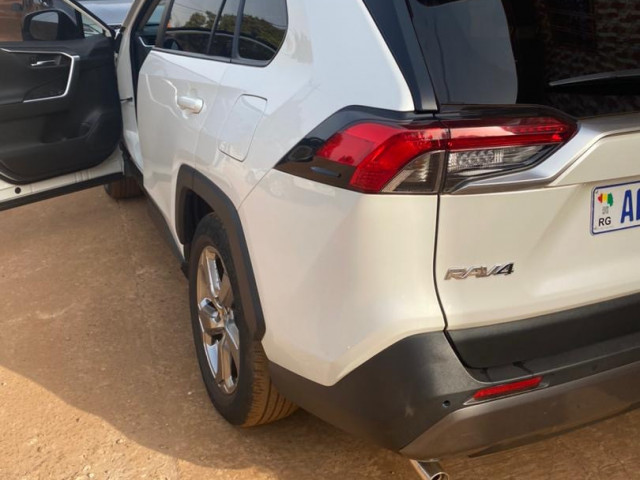 Toyota rav4, Voitures, Conakry