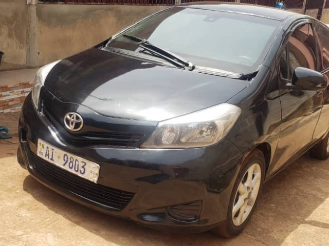 Toyota vitz, Voitures, Conakry