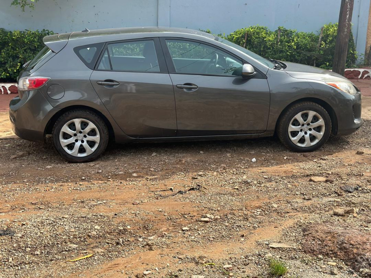 Mazda3, Voitures, Conakry