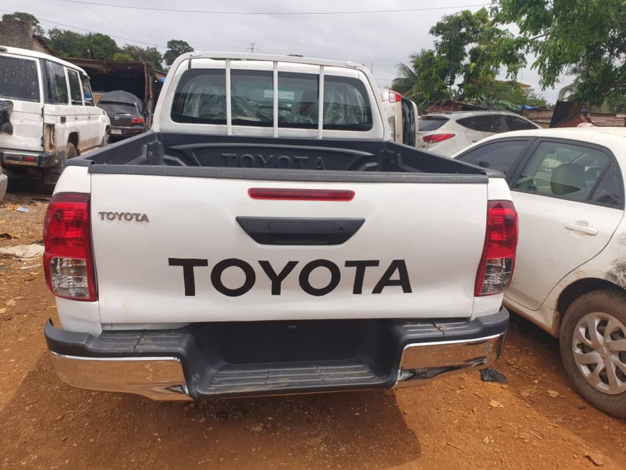 Toyota hilux, Voitures, Conakry