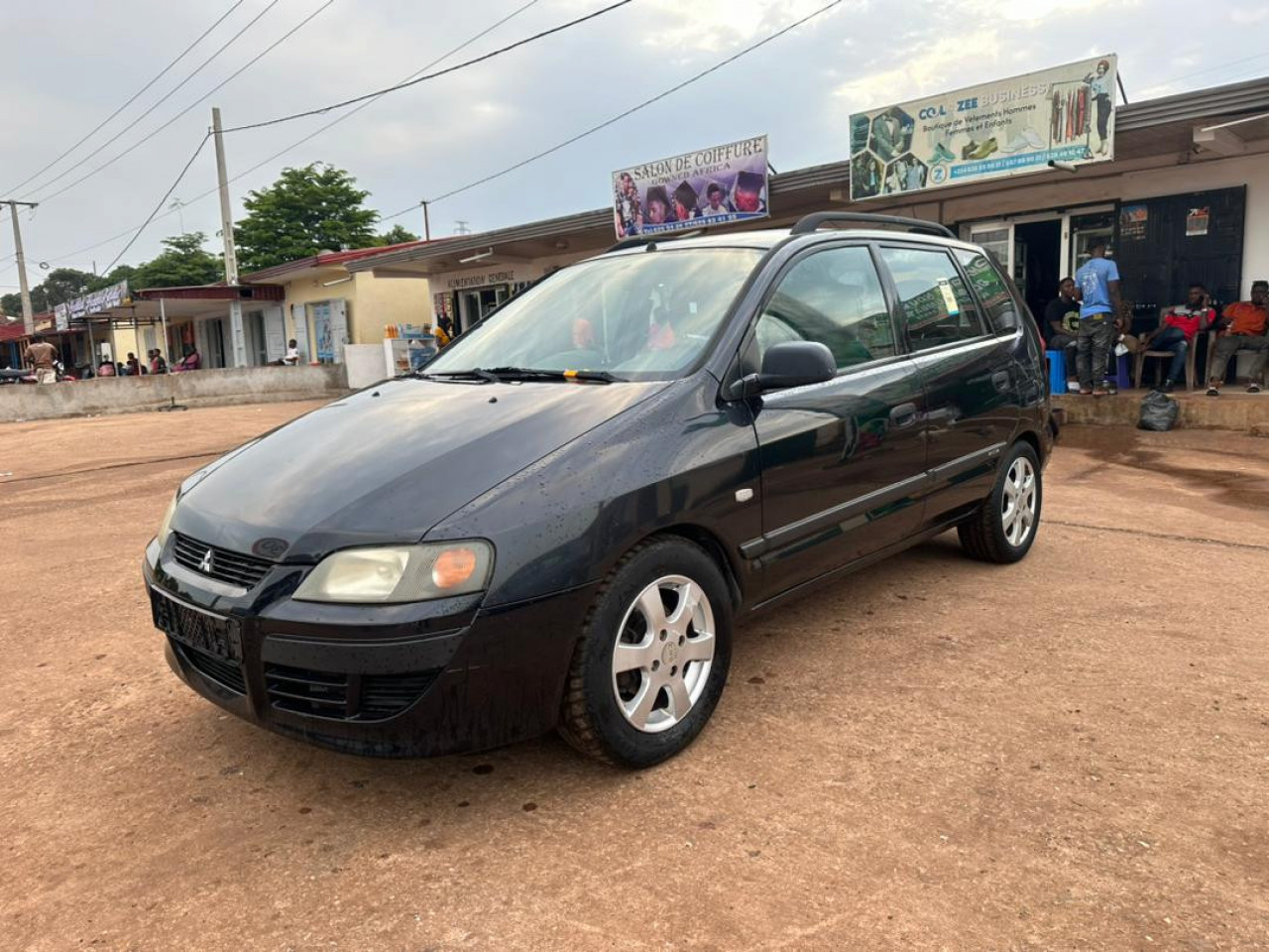 Mitsubishi spacestar, Voitures, Conakry